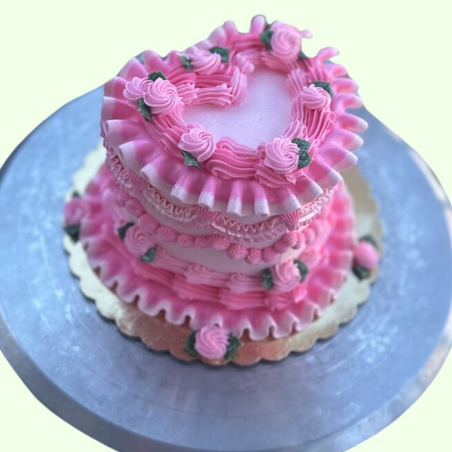 Pastel Pocket Heart Cake Decorating Class