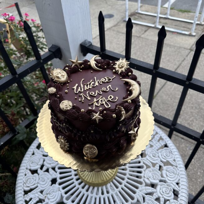 Witches Never Age Cake Decorating Class